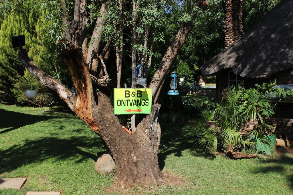 Villa Lin-Zane Vryburg ภายนอก รูปภาพ