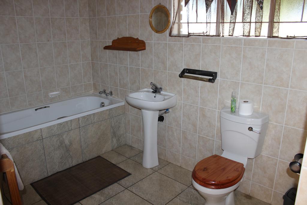 Villa Lin-Zane Vryburg ภายนอก รูปภาพ